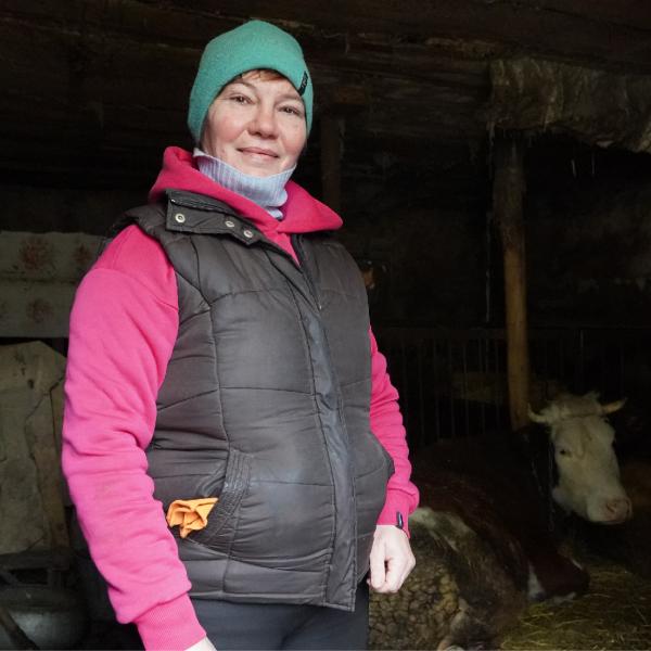 Олена та корівка